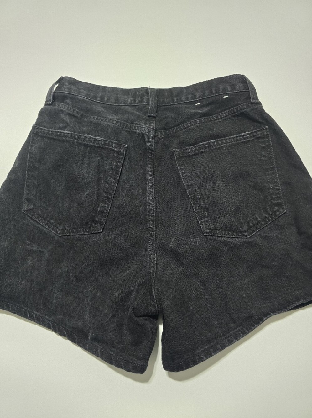 AGOLDE Rhoda Denim Shorts Front Button Fly Closure Size 26 - Picture 11 of 14